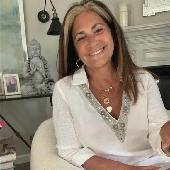 Meet your Posher, Lynn - Picture 4 of 11